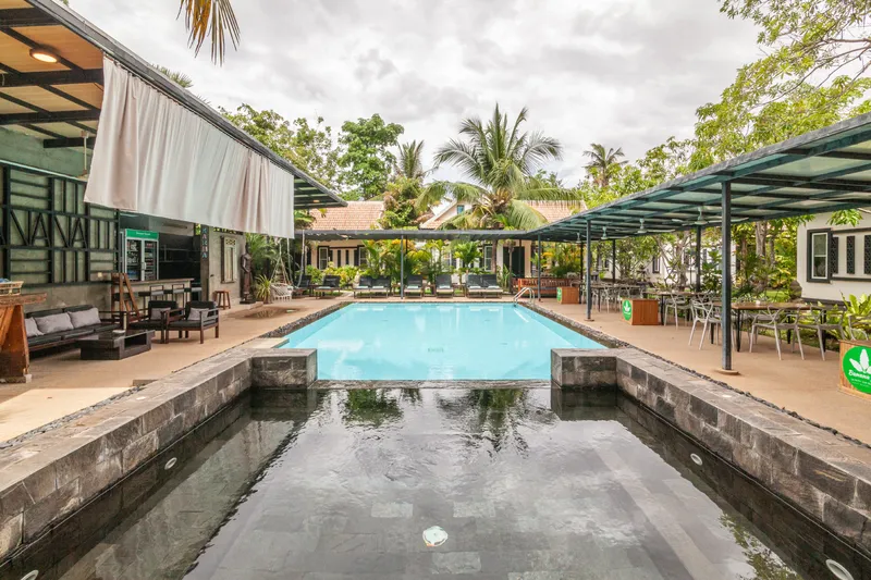 Banana Resort pool, Siem Reap