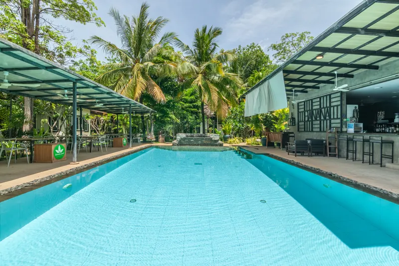 Banana Resort pool, Siem Reap