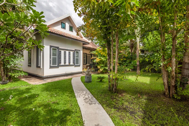 A villa at Banana Resort